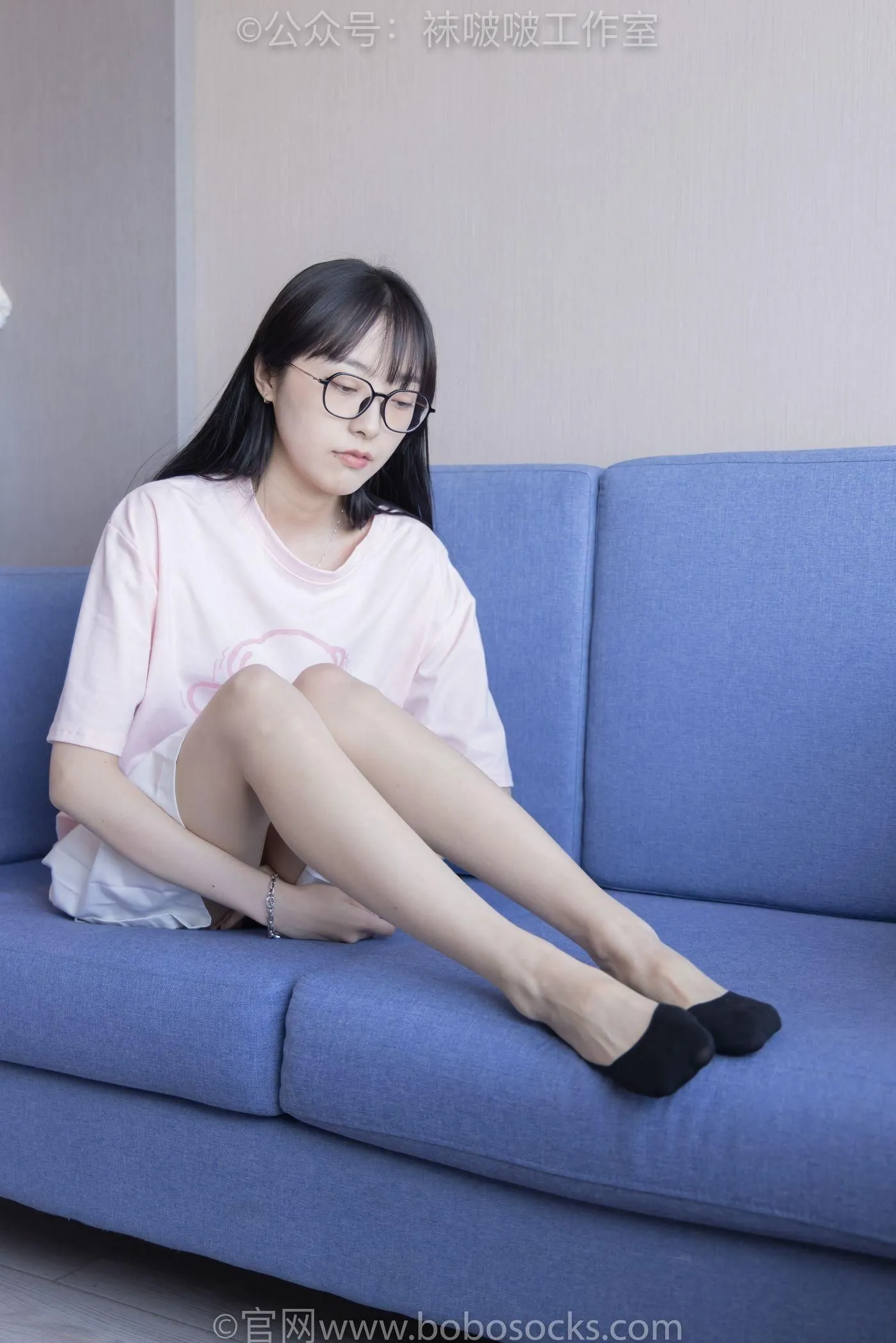 [BoBoSocks袜啵啵]NO.091 稚予-板鞋、淡粉色船袜、黑色船袜、裸足 [148P]插图9